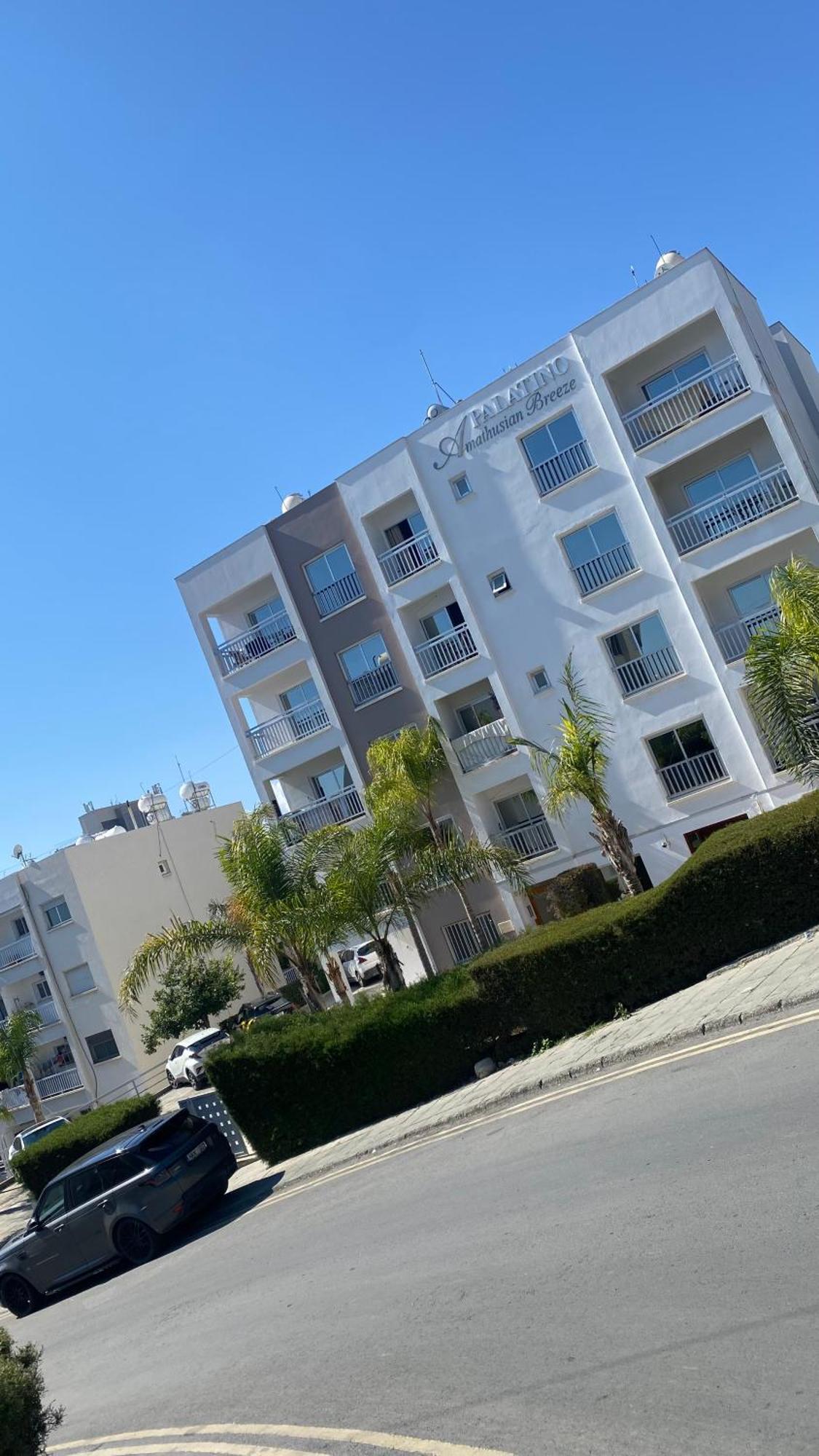 T&L Apartments Agiaos Tychonas ليماسول المظهر الخارجي الصورة